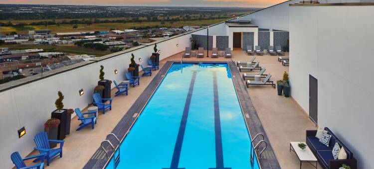 达拉斯万丽酒店(Renaissance Dallas Hotel)图片