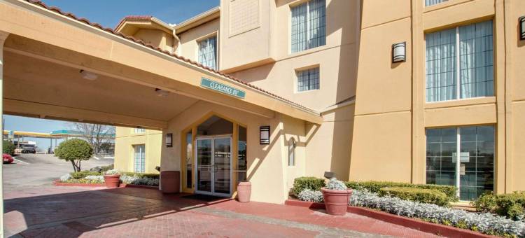 沃思堡西医药中心6号一室公寓酒店(Studio 6 Fort Worth, TX - West Medical Center)图片