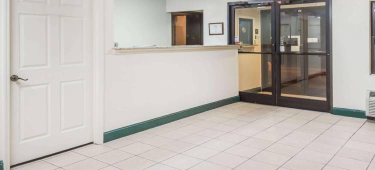 克利夫兰速8酒店(Super 8 by Wyndham Cleveland)图片