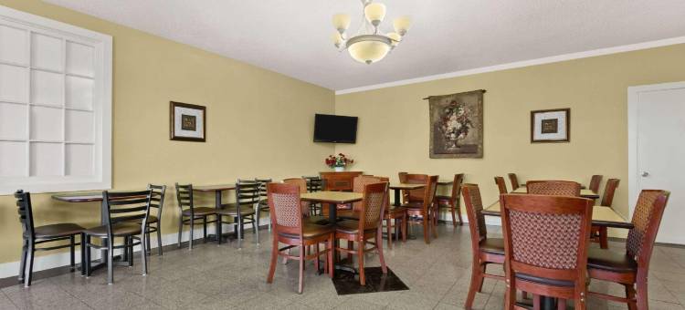 恩波里亚戴斯酒店(Days Inn by Wyndham Emporia)图片