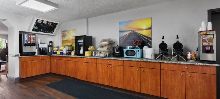 怀尔德伍德I-75温德姆戴斯酒店(Days Inn by Wyndham Wildwood I-75)图片