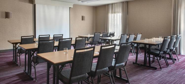 费城德文/维拉诺瓦万怡酒店(Courtyard Philadelphia Devon/Villanova)图片