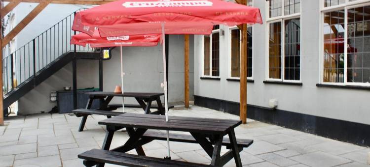 比斯特尔国王武器酒店(Kings Arms Hotel)图片