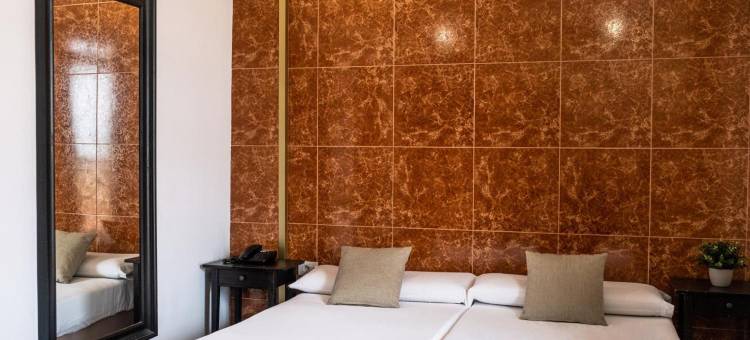 阿多尼斯资本酒店(Hotel Adonis Capital)图片