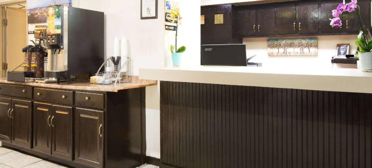 温德姆速8-匹兹堡PA机场/大学区(Super 8 by Wyndham Pittsburgh PA Airport/University Area)图片