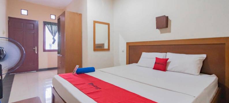 RedDoorz Plus at Hotel Sofia Pangandaran图片