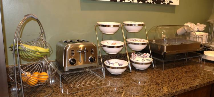 布兰肯贝克酒店 IHG(Blankenbaker Inn by IHG)图片