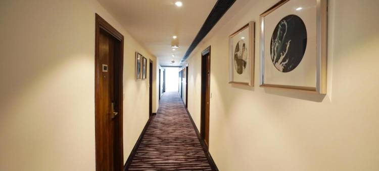 古鲁格拉姆49区丽晶套房酒店(Regenta Suites Gurugram, Sohna Road, Sector 49)图片