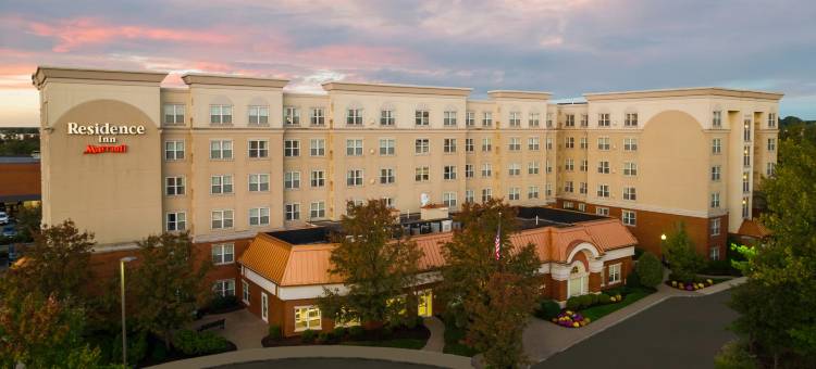 东拉瑟福德麦道兰 Residence Inn 酒店(Residence Inn East Rutherford Meadowlands)图片