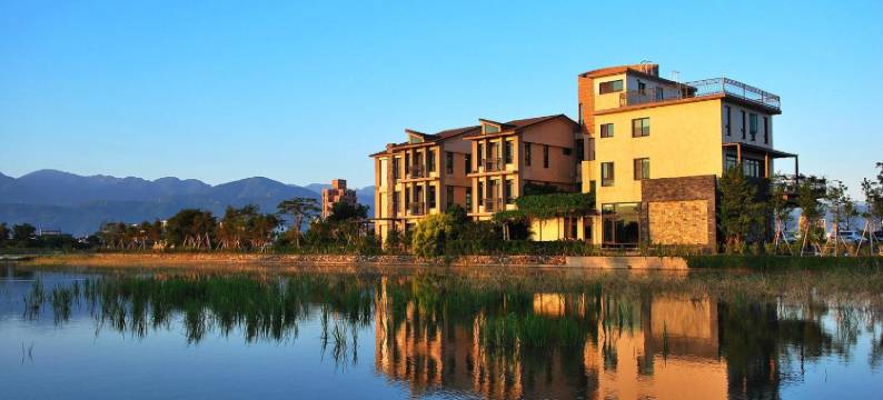 浮水印民宿图片