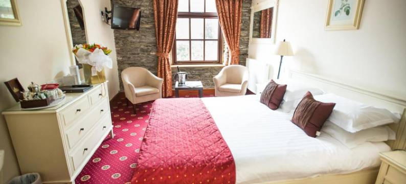 怀特沃特水疗酒店(Whitewater Hotel & Spa)图片