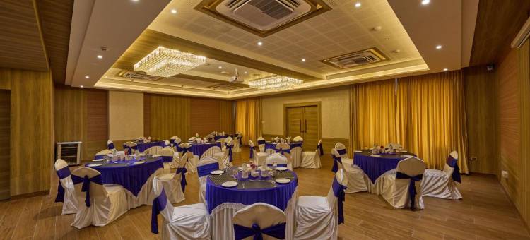 大陆豪苏尔萨罗瓦尔港口联盟酒店(Grand Continent Hosur A Sarovar Portico Affiliate Hotel)图片