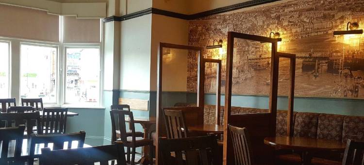 海豚酒店(The Dolphin Hotel)图片