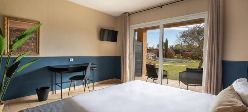 佩尔纳勒丰泰纳酒店(Hôtel la Perna)图片