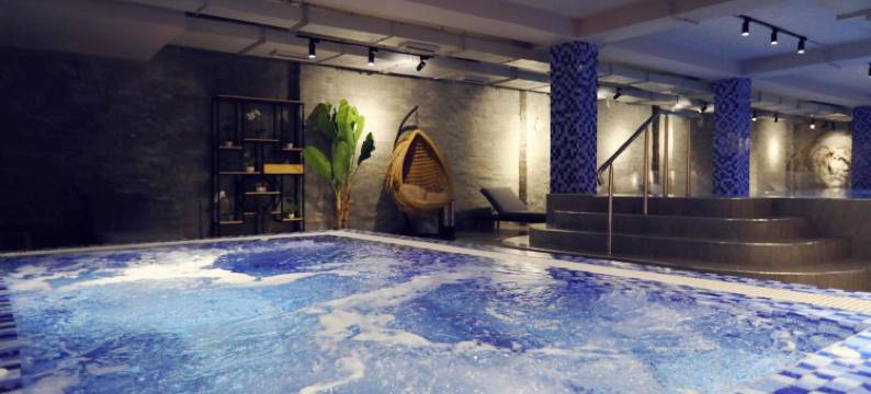 Velipoja欧罗巴大酒店，由Meliá附属(Velipoja Grand Europa Resort - Appartement Luxe privé)图片