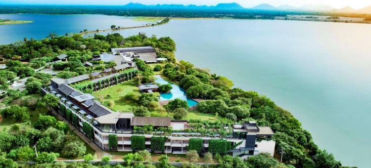 维拉维拉拉贾瓦纳希尔顿逸林度假酒店(DoubleTree by Hilton Weerawila Rajawarna Resort)图片