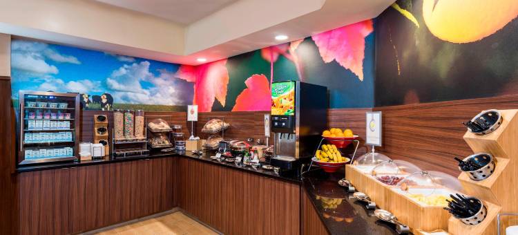 Fairfield Inn & Suites St. Petersburg Clearwater图片