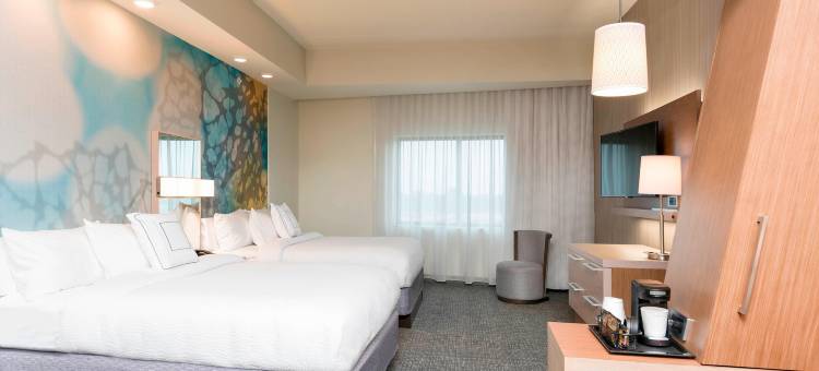 密歇根大学中部芒特普莱森特万怡酒店(Courtyard Mt. Pleasant at Central Michigan University)图片