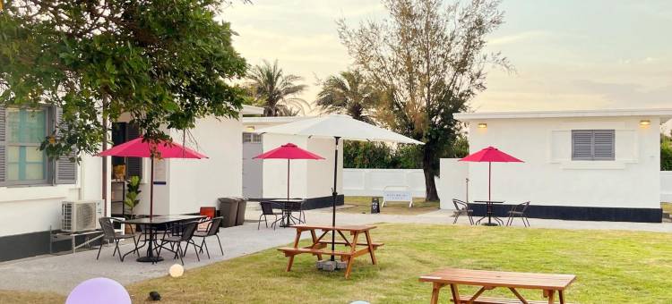 高美灯塔园区图片