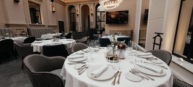 Cosmos Selection Saint-Petersburg Italyanskaya图片