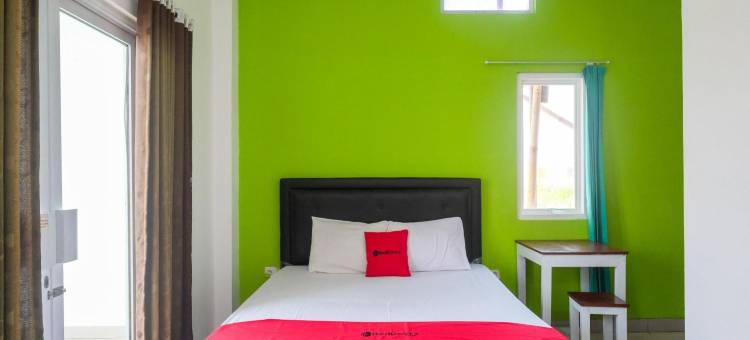 RedDoorz 在Solo的Hartono购物中心附近(RedDoorz Near Hartono Mall Solo)图片