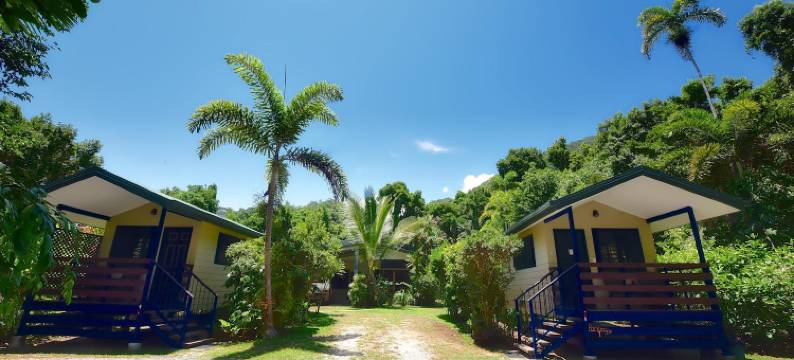 桑顿海滩别墅(Thornton Beach Bungalows Daintree)图片