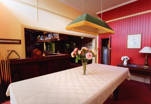 Cotswold GardensHotel Overview