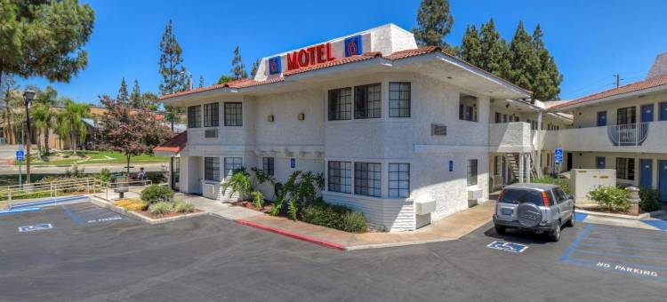 洛杉矶6号汽车旅馆 - 圣迪马斯(Motel 6 San Dimas, CA - Los Angeles)图片