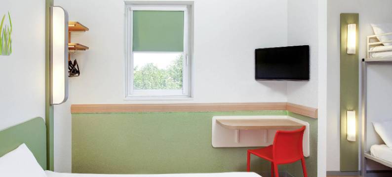 宜必思快捷克莱蒙费朗中心蒙特弗尔朗酒店(Ibis Budget Clermont-Ferrand Centre Montferrand)图片