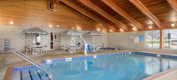 艾纳摩萨温德姆美吟温德姆酒店(AmericInn by Wyndham Anamosa)图片