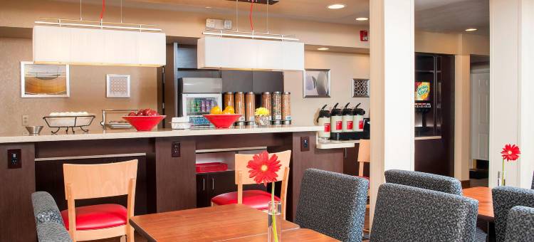 印第安纳波利斯 Park 100 万豪TownePlace酒店(TownePlace Suites Indianapolis Park 100)图片