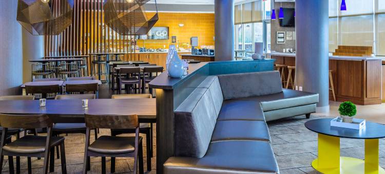 休斯顿国家航空航天局/西布鲁克万豪SpringHill酒店(SpringHill Suites Houston NASA/Seabrook)图片