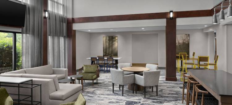 万枫酒店及套房温斯顿塞勒姆海恩斯购物中心(Fairfield Inn & Suites Winston-Salem Hanes Mall)图片