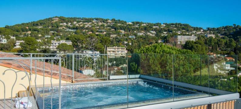 巴斯蒂奥利佛莱酒店(La Bastide de l'Oliveraie)图片