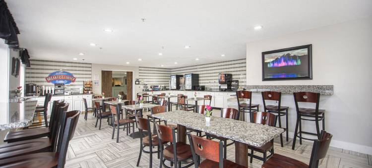 格兰德港美吟酒店(Baymont by Wyndham Grand Haven)图片