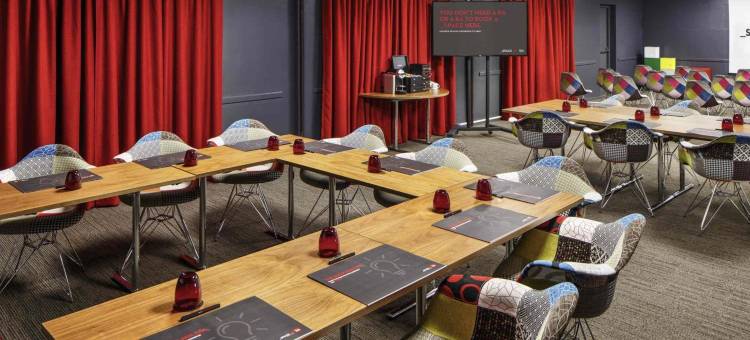 宜必思伦敦鲁顿机场酒店(ibis London Luton Airport)图片