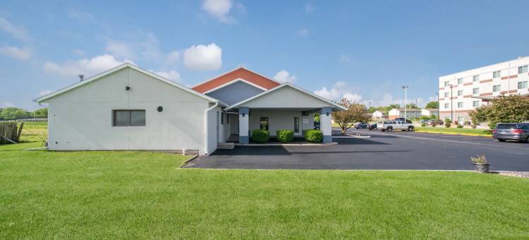 埃芬汉温德姆华美达酒店(Ramada by Wyndham Effingham)图片