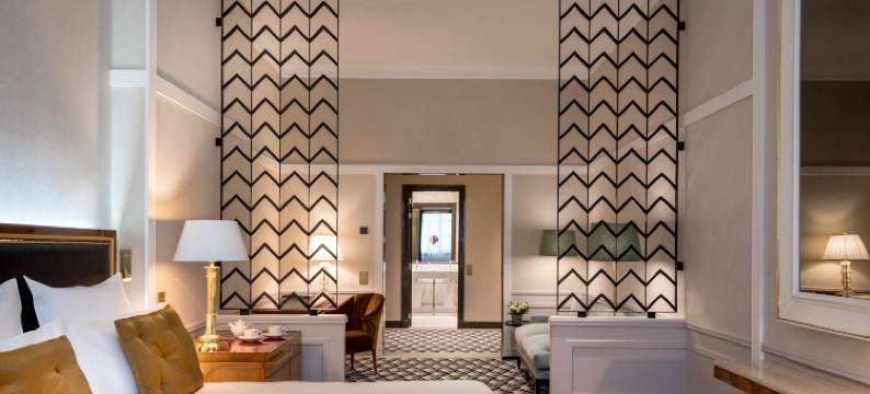 纪念宫殿阿尔巴公馆(The One Monumental Palace)图片