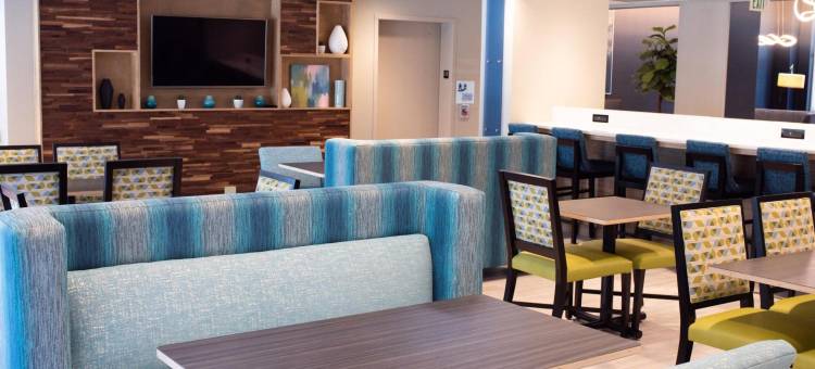 智选假日套房酒店康诺弗(HICKORY区)(Holiday Inn Express & Suites Conover (Hickory Area))图片