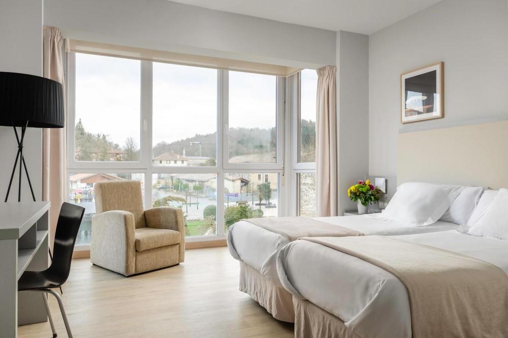 Hotel NagusiOver view