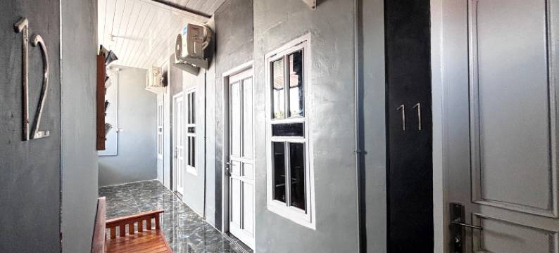 三宝拢穆拉科斯特哈里安酒店(Kost Harian Semarang Murah)图片