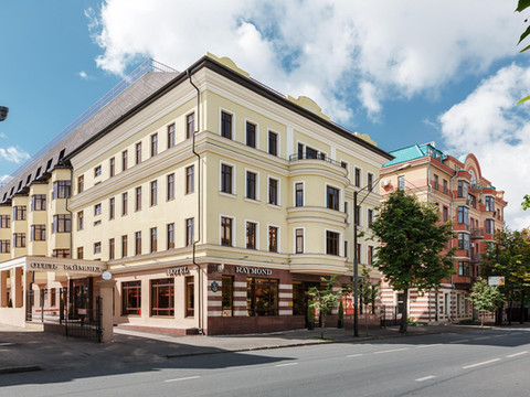雷蒙德酒店