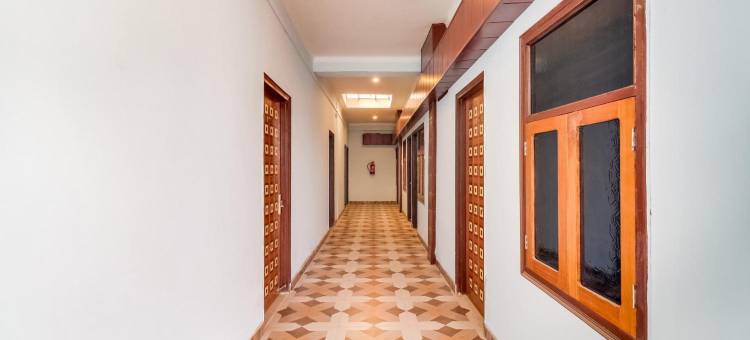 Hotel O the Velvet Chinhat Tiraha图片