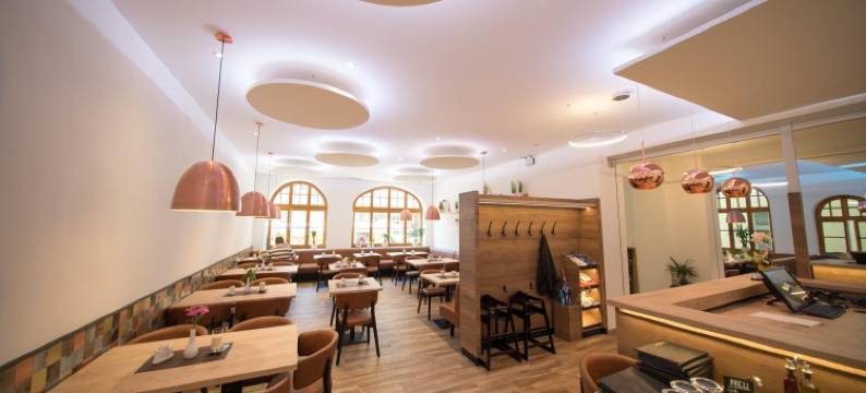 广场餐厅酒店(Hotel Piazza)图片