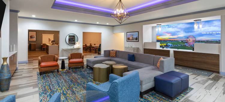 俄克拉荷马城穆尔拉昆塔温德姆套房酒店(La Quinta Inn & Suites by Wyndham Oklahoma City - Moore)图片