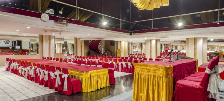 新格兰德公园酒店(New Grand Park Hotel)图片