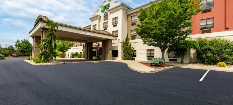 智选假日套房酒店牛顿斯巴达(Holiday Inn Express & Suites NEWTON SPARTA by IHG)图片