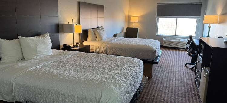 AmericInn by Wyndham Columbus Wisconsin图片