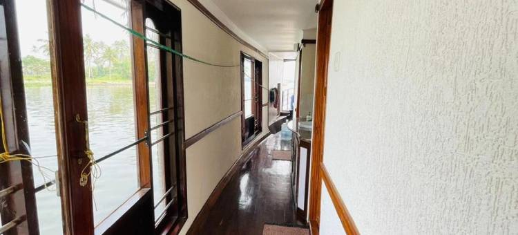 克拉拉船屋(Kerala Houseboats)图片