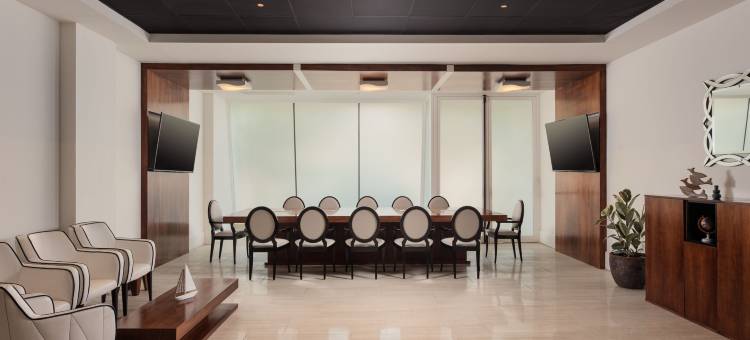 卢克索科斯塔布兰卡大酒店(Grand Luxor Costa Blanca)图片